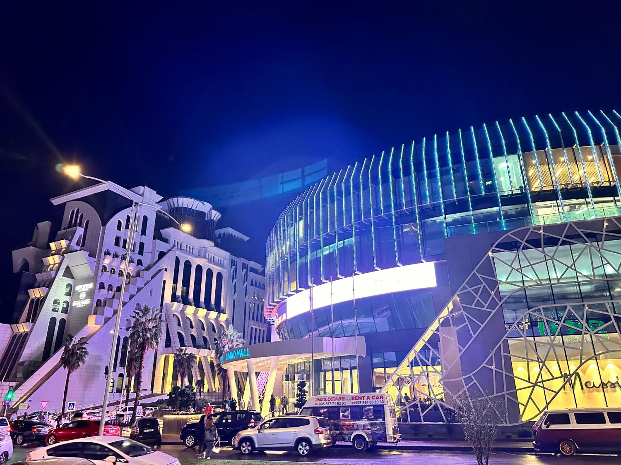 Batumi Orbi City Apart Hotel Exterior photo