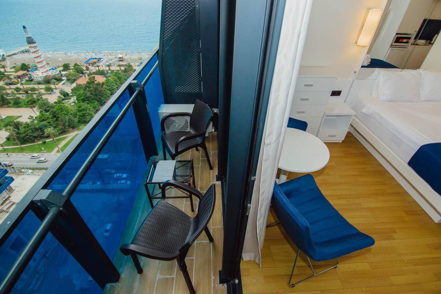 Batumi Orbi City Apart Hotel Exterior photo